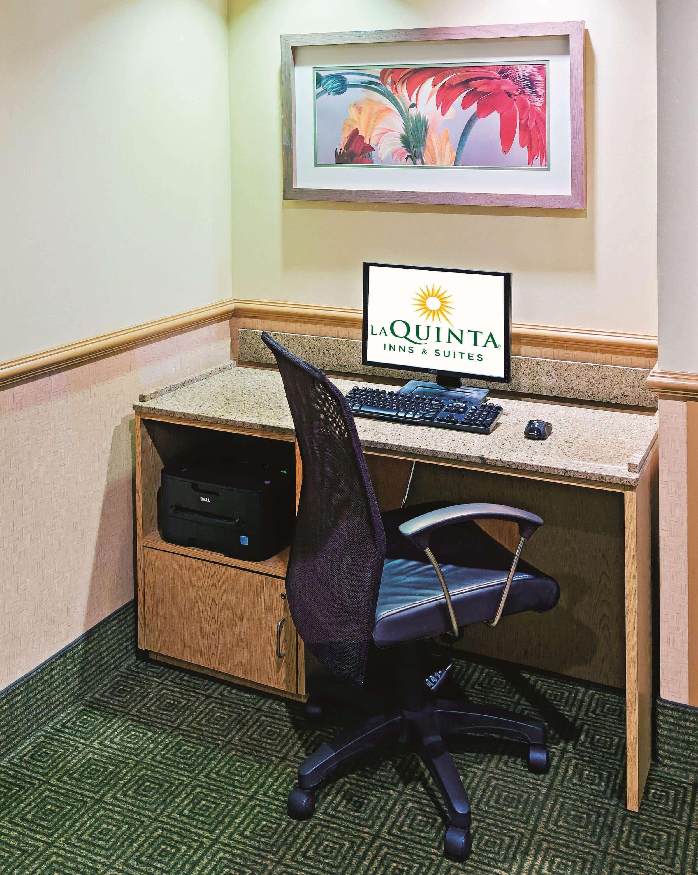 Hotel La Quinta By Wyndham Dallas Dfw Airport North