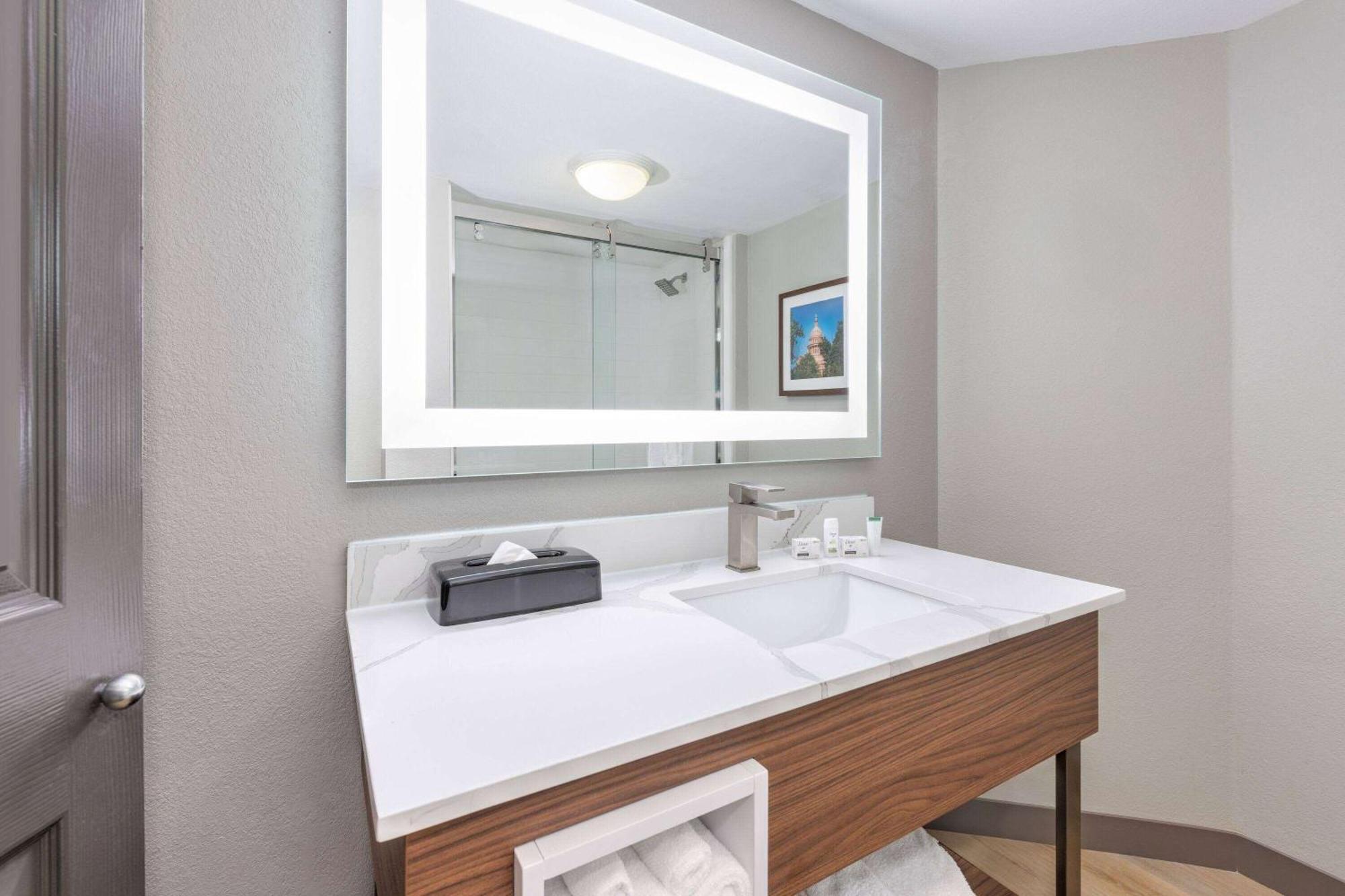 La Quinta By Wyndham Dallas Dfw Airport North Hotel Irving