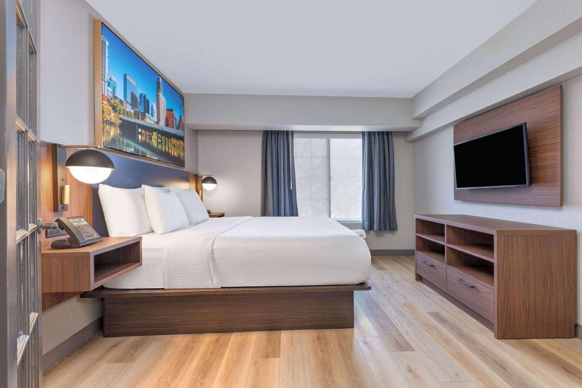 La Quinta By Wyndham Dallas Dfw Airport North 3* Irving