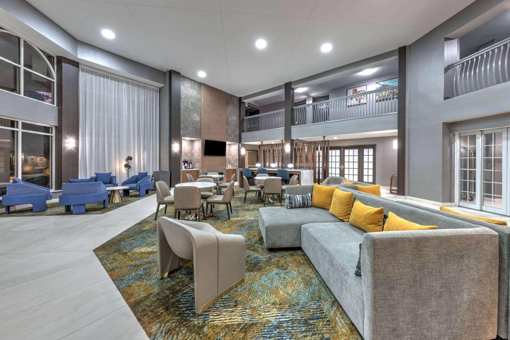 La Quinta By Wyndham Dallas Dfw Airport North Hotel