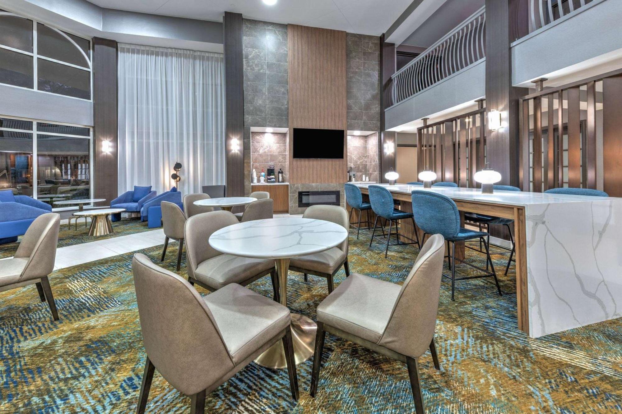 La Quinta By Wyndham Dallas Dfw Airport North 3* Irving