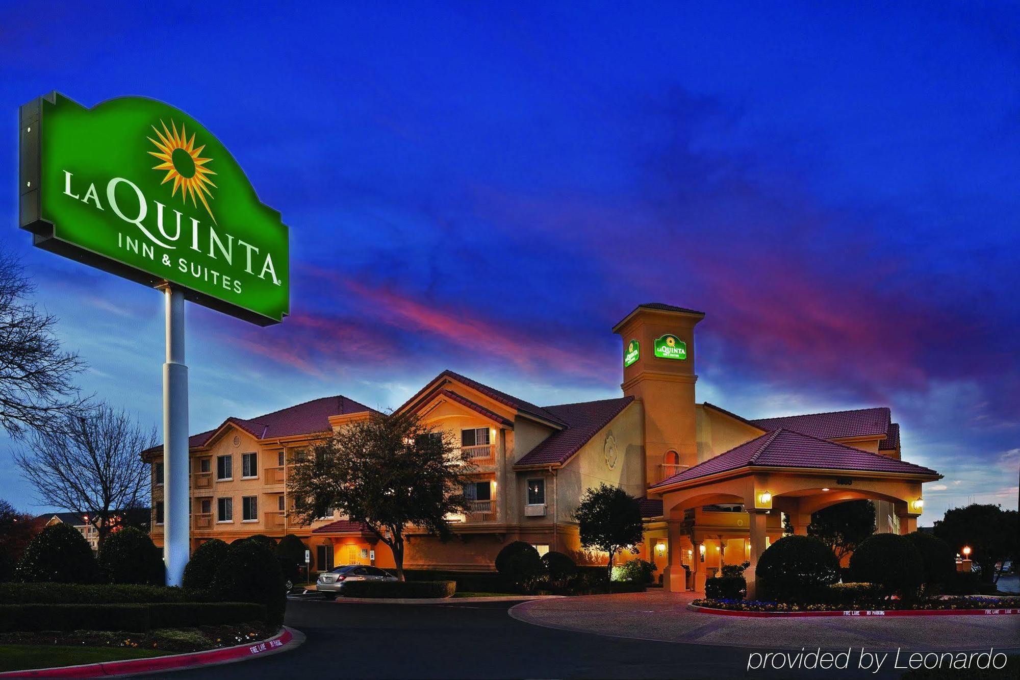 La Quinta By Wyndham Dallas Dfw Airport North 3* Irving